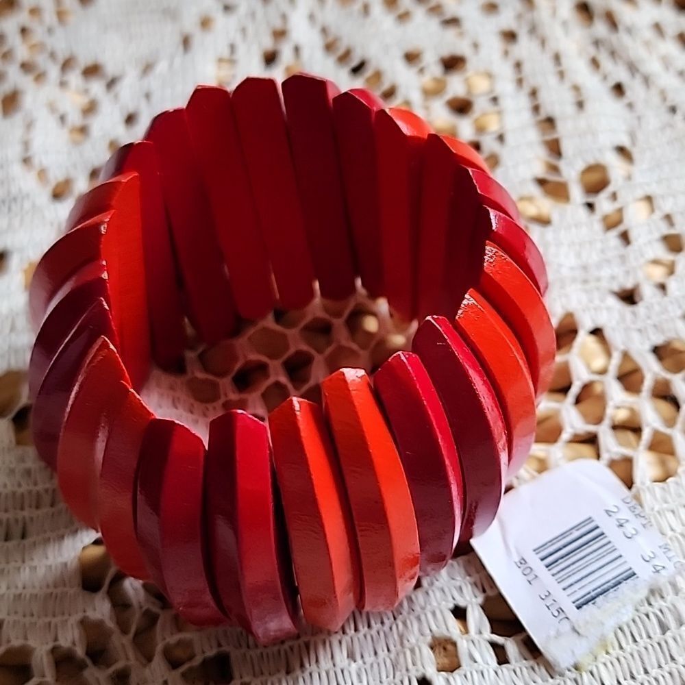 Vintage Wooden Red & Orange Stretch Bangle